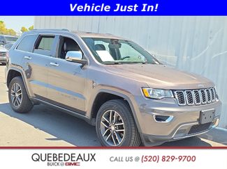 Used 2017 Jeep Grand Cherokee Limited AWD/4WD video 1