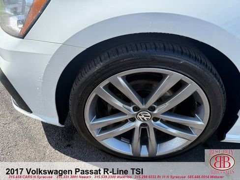 Used 2017 Volkswagen Passat 1.8T R-Line FWD image 9