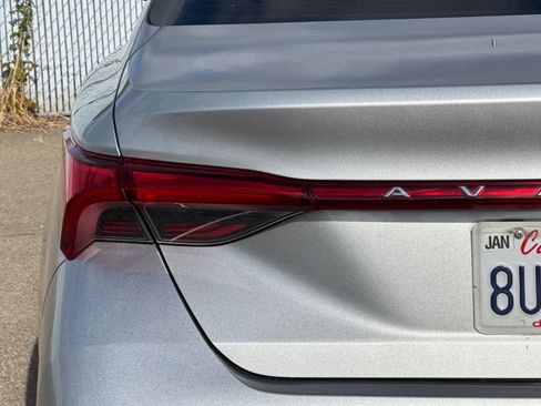 Used 2021 Toyota Avalon Limited w/ Advanced Safety Package FWD image 23