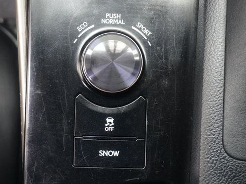 Used 2014 Lexus IS 250 RWD image 27