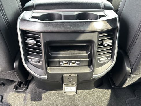 Used 2022 RAM 1500 Big Horn image 8
