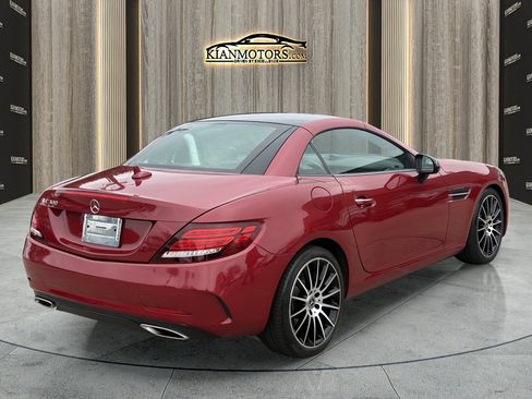Used 2020 Mercedes-Benz SLC 300 SLC 300 w/ Premium Package image 9