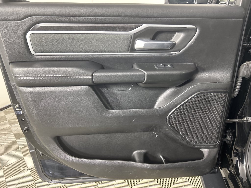 Used 2022 RAM 1500 Big Horn AWD/4WD image 17