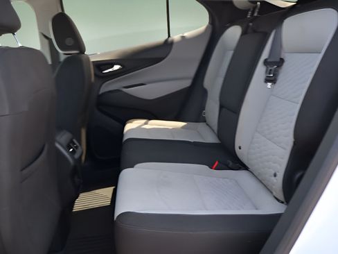 Used 2020 Chevrolet Equinox LS w/ LS Convenience Package FWD image 35