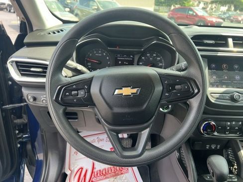 Used 2022 Chevrolet TrailBlazer LT image 23