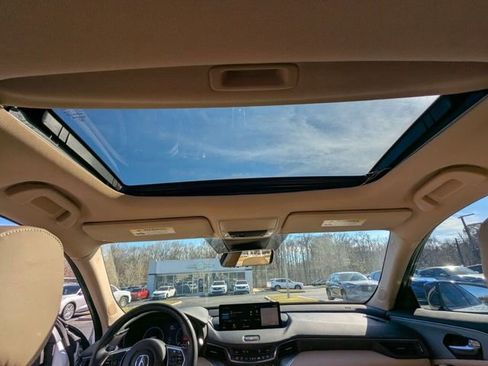 Certified 2025 Acura TLX w/ Technology Package image 17