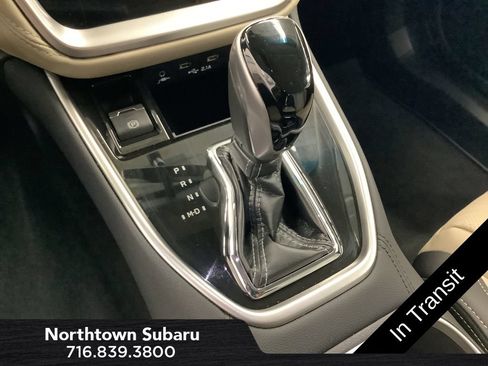 Used 2020 Subaru Outback Limited AWD/4WD image 12