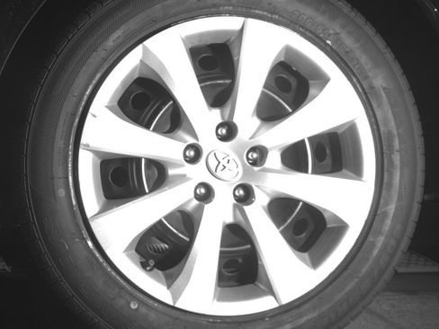 Used 2025 Toyota Corolla LE FWD image 11