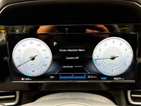 Used 2021 Hyundai Elantra SEL w/ Convenience + Premium Package FWD image 15