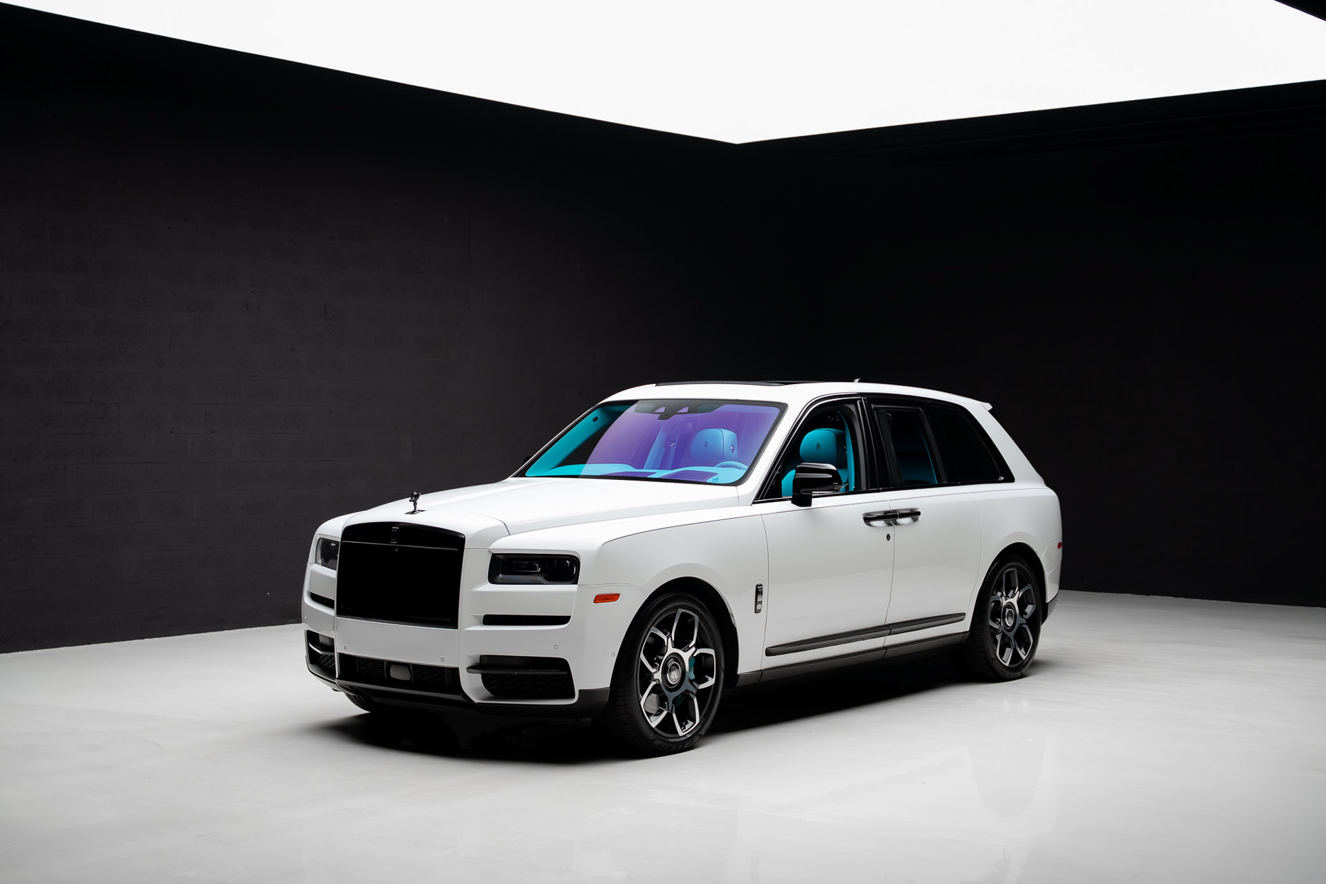 Used 2019 Rolls-Royce Cullinan AWD/4WD image 5