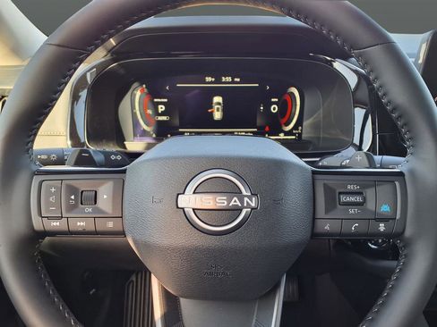 New 2026 Nissan Pathfinder SL image 38