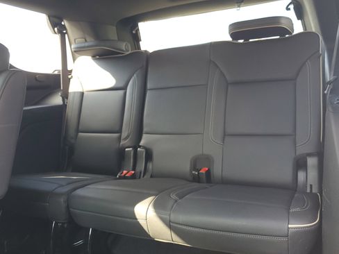 Used 2023 Chevrolet Tahoe Premier image 10