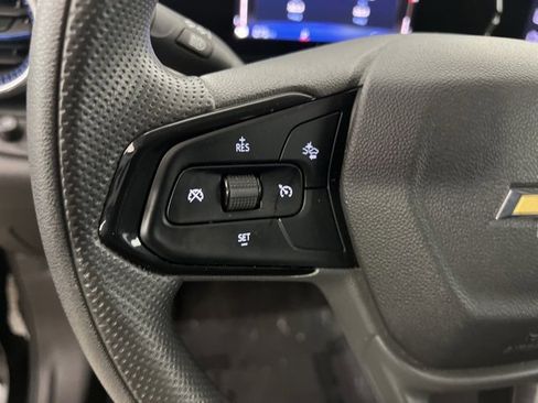 Used 2025 Chevrolet Trax LT image 15