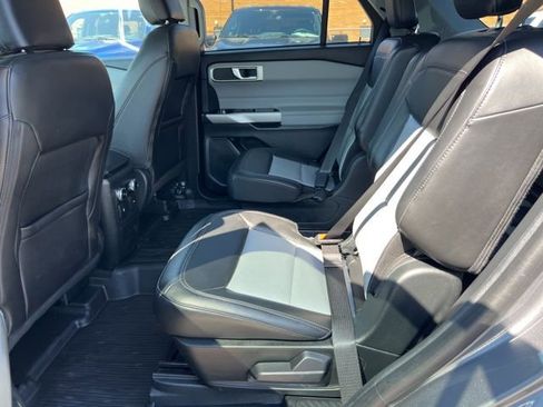 Certified 2023 Ford Explorer XLT w/ Equipment Group 202A AWD/4WD image 20