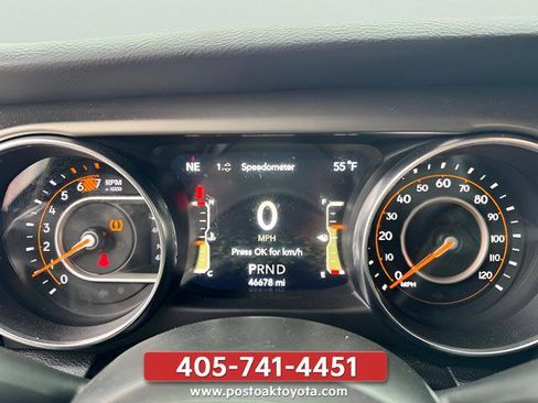 Used 2021 Jeep Wrangler Unlimited Sport AWD/4WD image 9