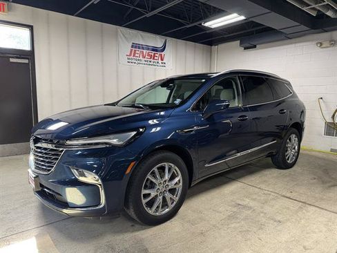 Certified 2023 Buick Enclave Essence w/ Experience Buick Package AWD/4WD image 1