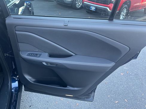 Used 2024 Lexus TX 500h AWD image 31