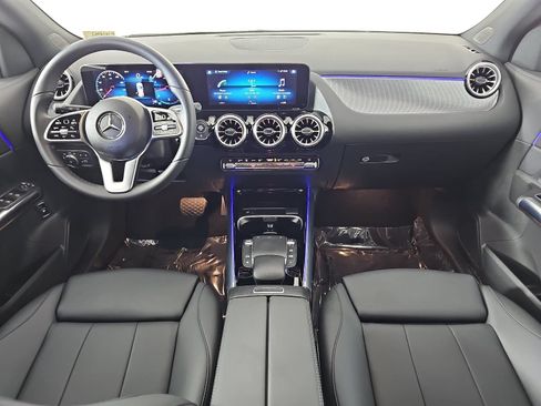 Used 2023 Mercedes-Benz GLA 250 image 11