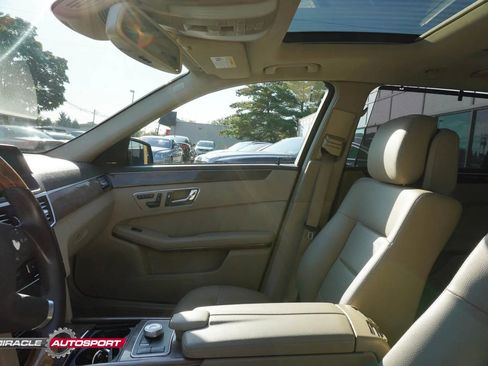 Used 2011 Mercedes-Benz E 350 4MATIC Wagon image 20
