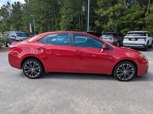 Used 2014 Toyota Corolla S FWD image 3