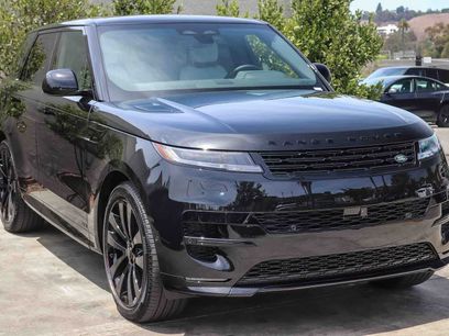 New 2026 Land Rover Range Rover Sport Dynamic SE