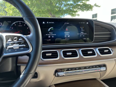 Used 2022 Mercedes-Benz GLE 350 4MATIC image 32