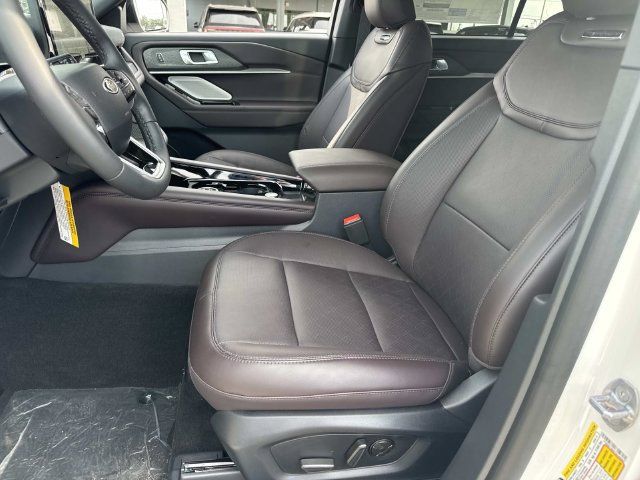 New 2026 Ford Explorer Platinum RWD image 20