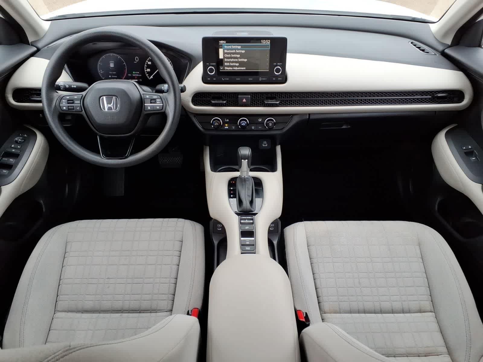 Used 2025 Honda HR-V LX image 9