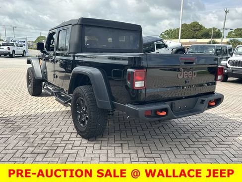 Used 2023 Jeep Gladiator Mojave AWD/4WD image 9