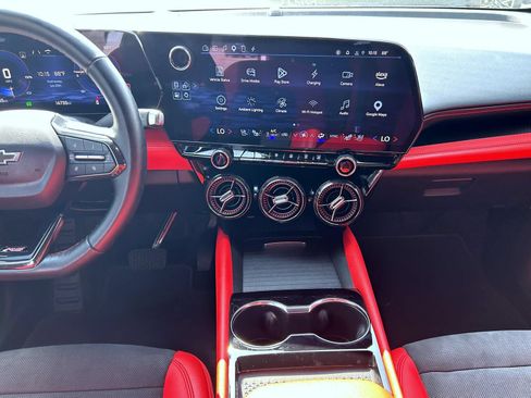 Certified 2024 Chevrolet Blazer EV RS AWD/4WD image 13