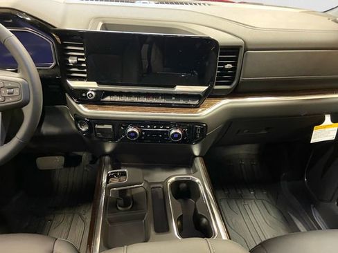 New 2026 GMC Sierra 1500 Elevation w/ Elevation Premium Package image 12