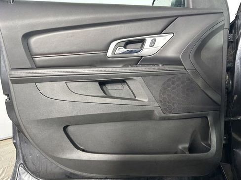 Used 2017 GMC Terrain SLE FWD image 23