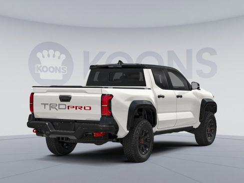 Used 2024 Toyota Tacoma TRD Pro image 2