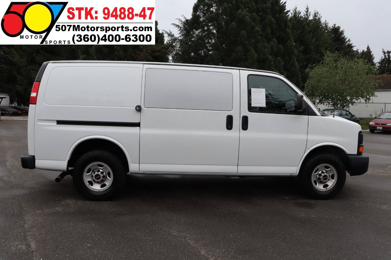 Used 2016 GMC Savana 3500 RWD image 12