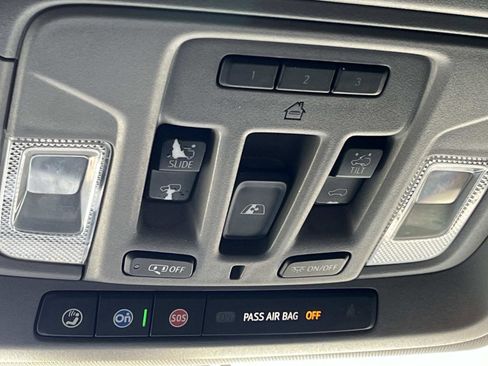 Used 2020 Chevrolet Silverado 1500 LT Trail Boss image 31