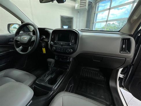 Used 2019 Chevrolet Colorado W/T RWD image 24