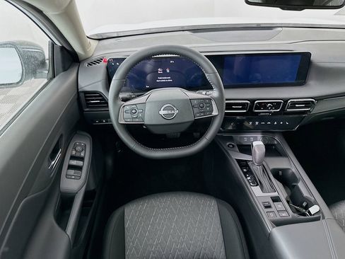 New 2026 Nissan Sentra SV w/ SV Convenience Package FWD image 29