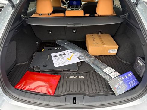 New 2026 Lexus RX 450h AWD image 29