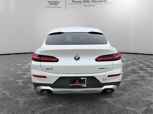 Used 2023 BMW X4 xDrive30i image 6