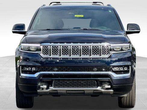 Used 2023 Jeep Grand Wagoneer Series II w/ Premium Group II AWD/4WD image 2