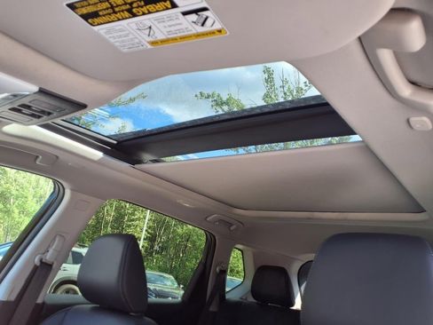 New 2025 Nissan Rogue Platinum image 10