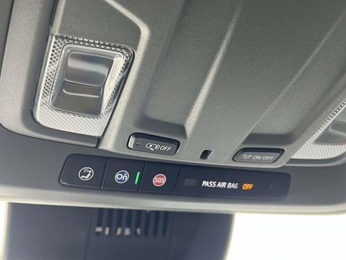 New 2026 GMC Sierra 1500 Elevation image 30