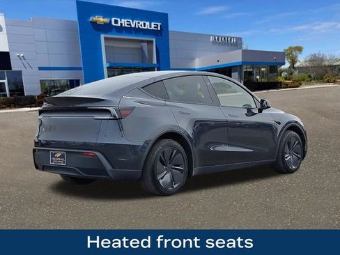 Used 2026 Tesla Model Y 2WD image 27