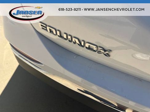 Used 2019 Chevrolet Equinox LT w/ Driver Convenience Package FWD image 7