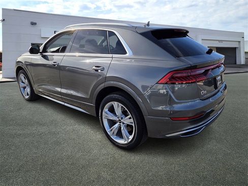 Used 2022 Audi Q8 Premium Plus w/ Premium Plus Package image 4