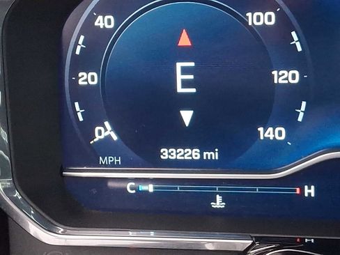 Used 2022 Chevrolet Silverado 1500 LT image 21