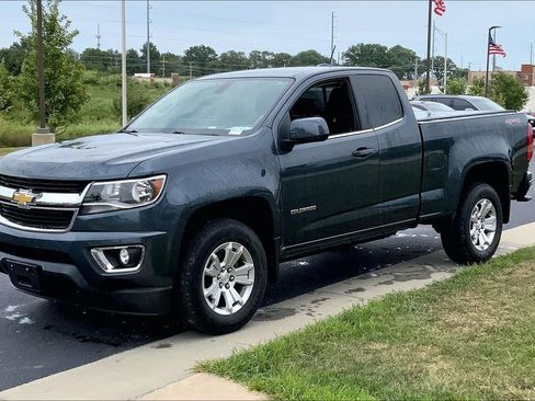 Used 2020 Chevrolet Colorado LT w/ LT Convenience Package AWD/4WD image 5