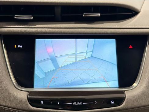 Certified 2019 Cadillac XT5 Premium Luxury image 11