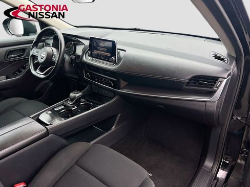 Used 2024 Nissan Rogue S image 36