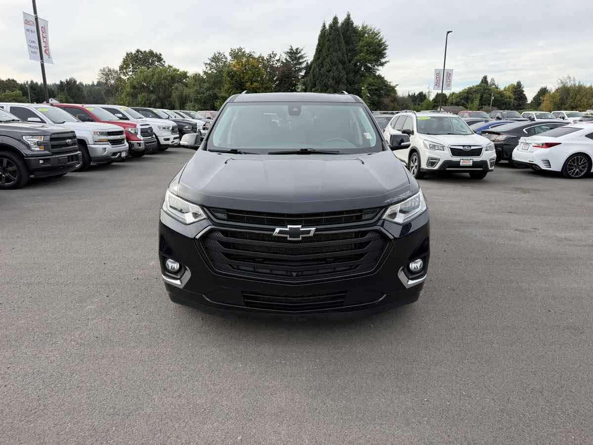 Used 2020 Chevrolet Traverse Premier w/ LPO, Midnight Edition AWD/4WD image 3